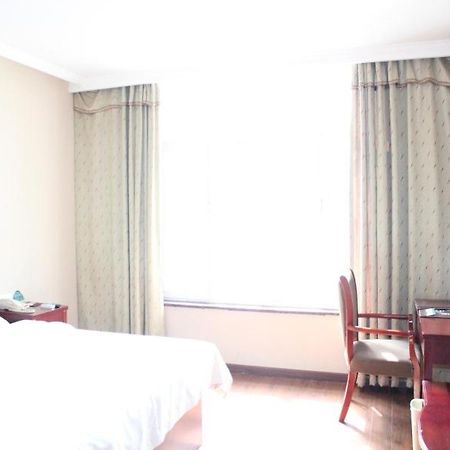 Greentree Inn Henan Kaifeng Gulou Square Express Hotel Eksteriør billede