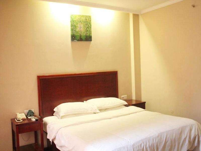 Greentree Inn Henan Kaifeng Gulou Square Express Hotel Eksteriør billede
